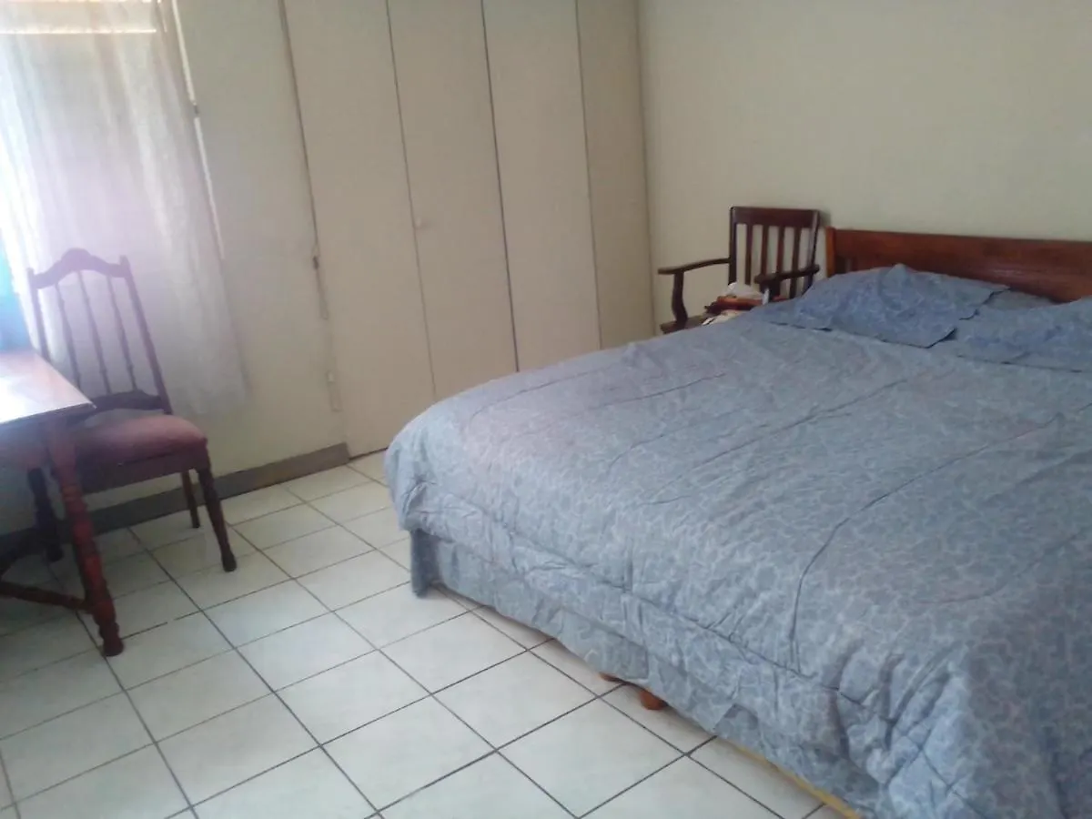 Ferienwohnung Nice Oakwood Constant Spring Rd Apt Kingston Jamaika
