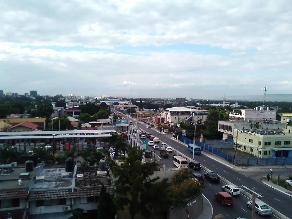 Ferienwohnung Nice Oakwood Constant Spring Rd Apt Kingston Apartment